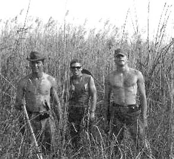 25) Hutch (right) and two airmen Cuttin' 