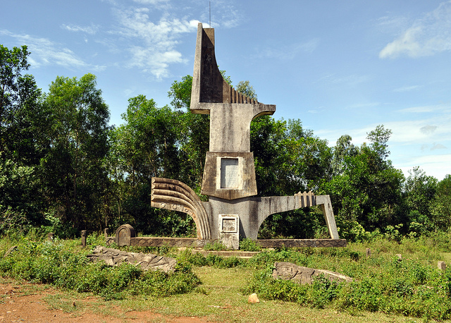 Vietnam Monument at previous Camp Carroll location.