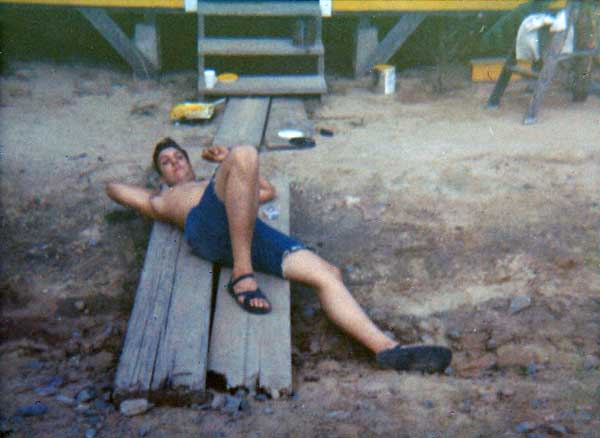 16. Đà Nẵng Air Base: 366th SPS, SP relaxing. Can not remember his name lived in Houch next to mine. Photo by Konrad F. Kottke, 1971-1972.