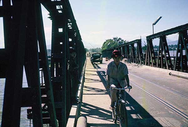 3. China Beach, Đà Nẵng: Bicycles, Pedestrians merge with military and civilian vehicle traffic.