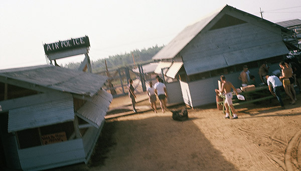 3. Đà Nẵng, K-9 Growl Pad: K-9 BBQ. 1965-1966.