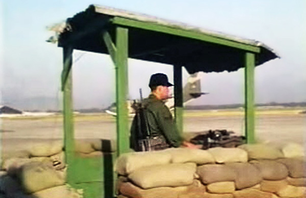 8. Đà Nẵng AB, flight line: C-123 flight line taxiway. 1965.