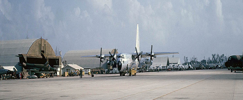16. Đà Nẵng AB, flight line: Click to see Full Panorama View of C-130 flight line. 1965.