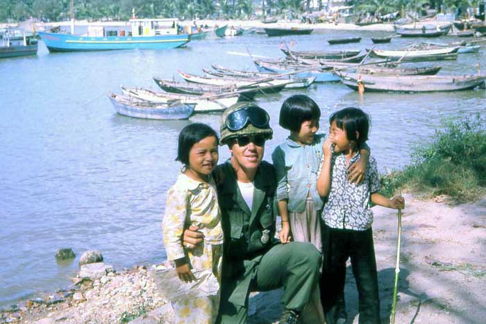Dai Tan, kids, boats, sampans. MSgt Summerfield, 1967: 23