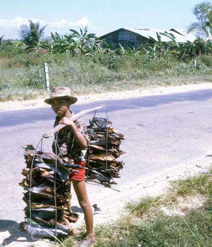 Dai Tan, young man recycling scrap-metal. MSgt Summerfield: 07