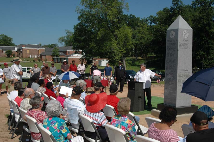 Veterans Mounument Installation