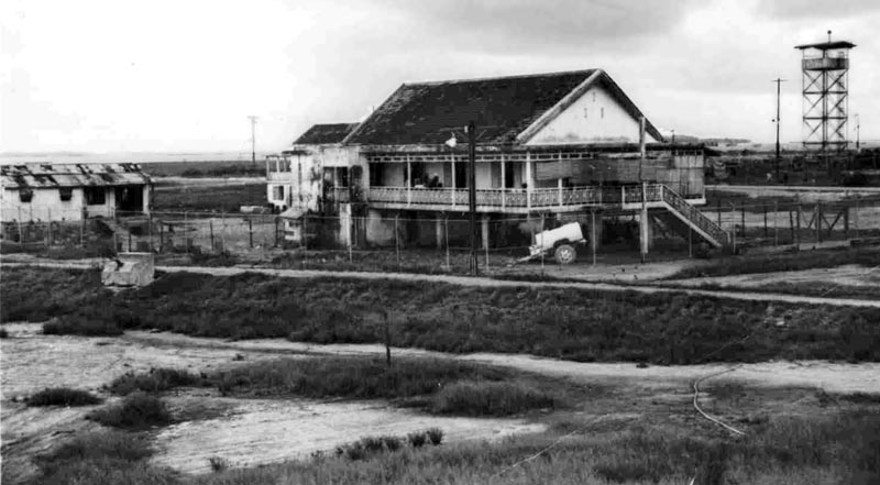 1. Tan My, Loran Station: Whoopie-House, and Tower. Photo by: Mike Thomas, 1972.