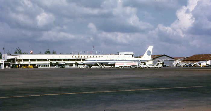 Tan Son Nhut AB, 377th SPS, Civilian Terminal, Freedom Bird, Continental Airlines. MSgt Summerfield: 07
