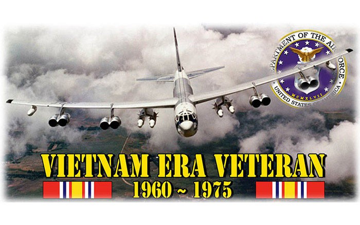 week-2010-04-28-war-vietnam-era-veteran-02-1960-1975-b52-don-poss-sm